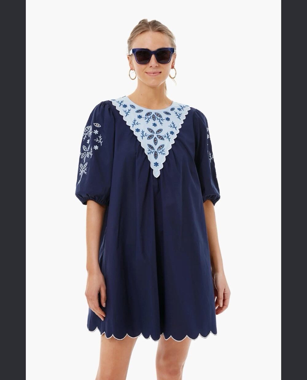 Tuckernuck blue Pomander Place "Georgie" mini dress Embroidered Small